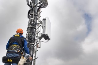 Avec son initiative "Protection contre le rayonnement de la téléphonie mobile - Un progrès pour la santé et l'environnement", un comité interpartis veut promouvoir le développement du réseau de fibre optique afin de limiter d'électrosmog (archives...