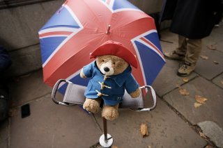 Des milliers d'ours avaient été déposés en hommage à la reine après son décès début septembre.