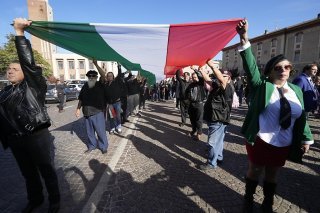 Bien que la loi italienne interdise l'apologie du fascisme, elle est rarement appliquée.