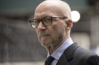 Pau Haggis a été visé par des accusations d'agressions sexuelles de plusieurs femmes, mais il a comparu à New York seulement pour les faits dénoncés par l'agente publicitaire.