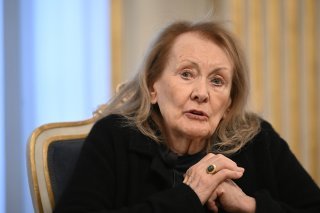 L'écrivaine française Annie Ernaux s'est exprimée mardi devant la presse à Stockholm avant de recevoir le Nobel de littérature samedi.