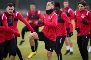 Reto Ziegler et ses partenaires du FC Sion à l'entraînement