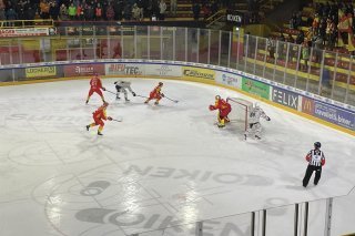 Le HC Sierre s'incline contre La Chaux-de-Fonds