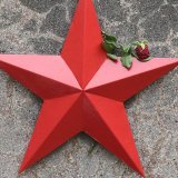 Le logo du groupe est en forme d'étoile rouge, son chanteur est originaire de Moscou et certains de ses textes, devenus inappropriés comme "les Russes ont débarqué", ont dû être remplacés depuis l'invasion (Photo d'illustration).