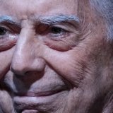 Le péruvien Mario Vargas Llosa est le premier écrivain n'ayant jamais écrit une oeuvre dans la langue de Molière à entrer à l'Académie française.
