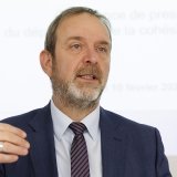 Le conseiller d'Etat genevois Thierry Apothéloz a fait un état des lieux du plan d'action contre la précarité.