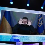 "La culture et le cinéma ne peuvent pas être en dehors de la politique, quand il s'agit d'une politique d'agression, de crimes de masse, de meurtres, de terreur (...), une politique de guerre totale comme l'est celle de la Russie", a déclaré le pr...