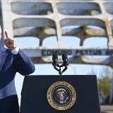 "On ne peut pas choisir d'apprendre que ce que l'on veut savoir", a lancé le président américain, alors qu'un débat fait rage sur l'enseignement du passé esclavagiste et ségrégationniste dans les écoles du pays.