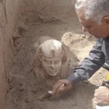 Un sphynx souriant, représentant un empereur romain, a été découvert en Egypte.