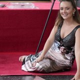 C'est la fille de Carrie Fisher, Billie Lourd, qui a honoré l'étoile de sa mère sur l'Hollywood Boulevard.