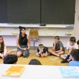 Les manuels scolaires en Suisse ne vont pas assez loin en matière de critique du racisme, selon la Commission fédérale contre le racisme (illustration).