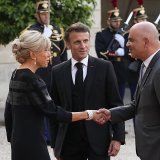 Alain Berset, ici avec le couple Macron, a participé au Sommet pour un nouveau pacte financier mondial dont le but est notamment d’aider les plus vulnérables à faire face au changement climatique.