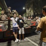 A Rostov, les hommes de Wagner étaient acclamés par la population.