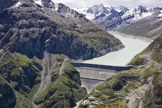 La route est restée durant 4 semaines suite à une série d'éboulements
