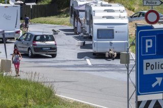 Les gens du voyage manquent de places pour le stationnement de leurs caravanes en Suisse romande (Image prétexte).