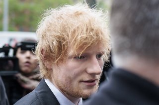 Ed Sheera a assisté aux audiences qui se déroulaient depuis le 24 avril à New York.