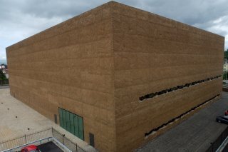 Le Schaulager, à Münchenstein (BL) près de Bâle, fête son 20e anniversaire. Ce dépôt conçu par les architectes Herzog & de Meuron, abrite la collection de la Fondation Emanuel Hoffmann (archives).