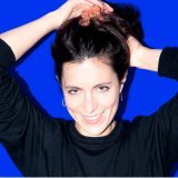 La trentenaire Rebecca Gisler, l'une des lauréates du Prix suisse de littérature pour son premier livre "D'oncle", participe aux Journées littéraires de Soleure.