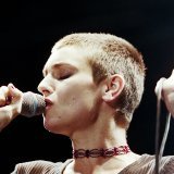 Sinead O'Connor, ici au Festival du Gurten à Berne en 1998, est décédée mercredi à l'âge de 56 ans.