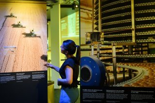 La nouvelle exposition de l'Alimentarium de Vevey explore les représentations futuristes de l'alimentation.