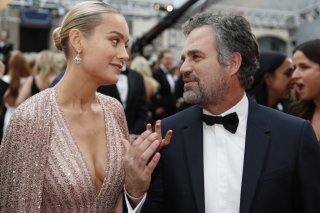 Mark Ruffalo (ici avec l'actrice Brie Larson) fait partie des derniers signataires d'une lettre ouverte intitulée "In Tax We Trust" (archives).