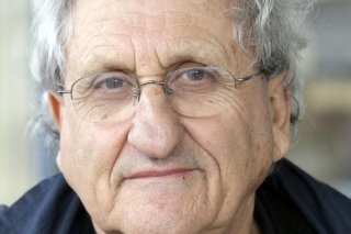 Défenseur des droits des Palestiniens, Abraham B. Yehoshua était membre de B'Tselem, organisation israélienne de défense des droits humains et fervente opposante à l'occupation des Territoires palestiniens par Israël.