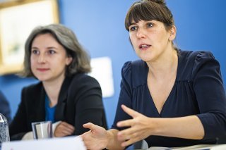 "C'est un legs exceptionnel et inédit", se réjouissent devant la presse Marie Rochel, directrice des Musées cantonaux (à gauche), et Laurence Schmidlin, directrice du Musée d'art du Valais (à droite).