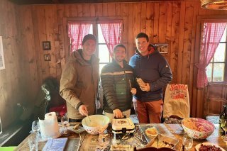 Grégory Carron, Alain Léger et Alexandre Roduit, membres de l'association L'Amitié d'enfer.
